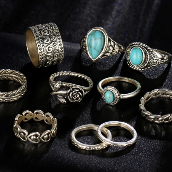 3/$30 Boho Turquoise Silver 10 Ring Set - Picture 4 of 5